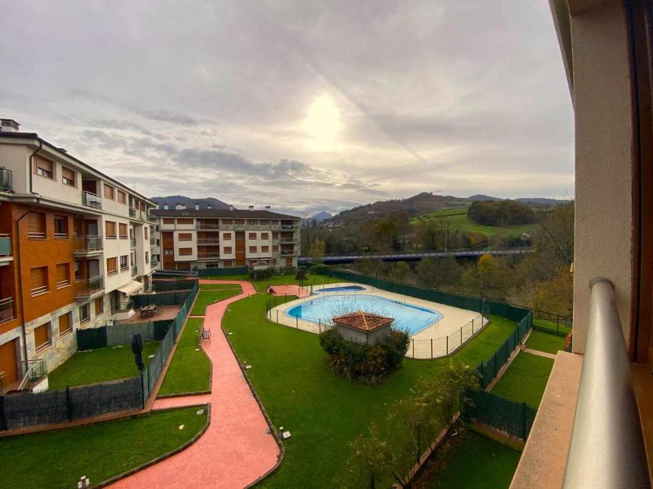 Rincon Con Piscina En Picos De Europa Apartment Cangas de Onís Exterior photo